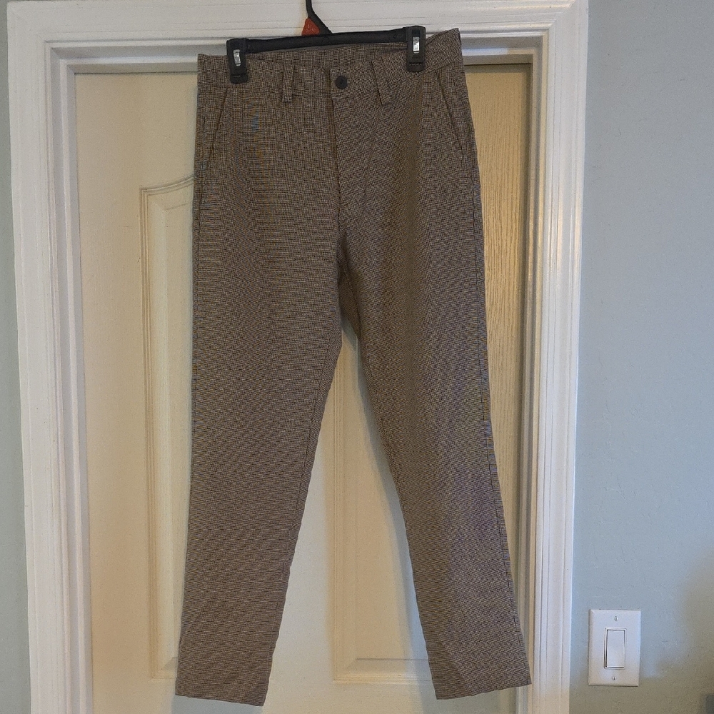 Zara Men's Textured Tan Chinos
